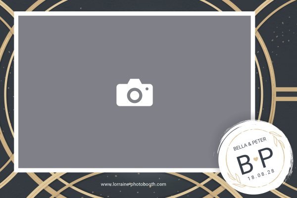 Cadre photobooth N° 11, thème Mariage, disposition 15×10 paysage · 1 photo, aperçu avec le texte par défaut